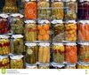 salmueras-turcas-tradicionales-de-diversas-frutas-y-verduras-72627438.jpg