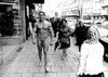 Arnold Schwarzenegger en Munich paseando para promocionar el culturismo en 1967.jpg