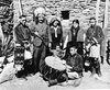Einstein y su mujer Elsa con la tribu Hopi en 1931.jpg