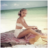 grace-kelly-photographed-by-howell-conant-in-montego-bay-jamaica-1955-b.png