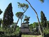 800px-Villa_Borghese_-_Monumento_a_Umberto_I_-_panoramio.jpg