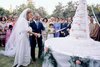 royal-weddings-queen-noor-and-king-hussein-1978-cutting-cake-590bes122310.jpg