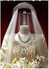 Princess-Elizabeth-Wedding-Jewelry-b.jpg