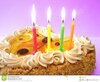 torta-y-velas-de-cumpleaños-2787417.jpg
