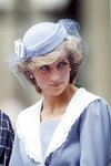 hbz-princess-diana-hats-1983-gettyimages-52102392-1530289225.jpg