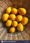 once-limones-en-una-cesta-s206nw.jpg