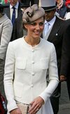Duchess-of-cambridge-dress-2011-Hat-of-Kate-Middleton-Style-at-Epsom-Race-Course.jpg