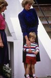 September-1985-Princess-Diana-stayed-close-Prince-William.jpg