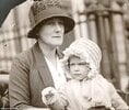 Elizabeth with her nanny Clara Knight.jpg