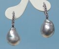 201308221053100_pearl-drop-earrings-full1.jpg