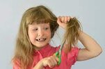 Por qué los niños se cortan el pelo?