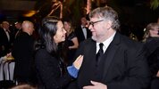 Chloe-Zhao-and-Guillermo-del-Toro-Academy-Museum-Opening-Night-Gala-Main-Getty-Embed-2021.jpg