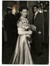 Glamourous Princess Margaret arrives at premiere of film Hamlet1948.jpg