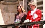 34balconyHH.RR.HH. Infanta Cristina of Spain and Princess Diana of Wales.jpg