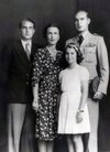 Princess Olga of Greece and Denmark with her children,.jpg