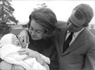 0981970_369467-juan-carlos-and-sofia-with-their-baby_1000.jpeg