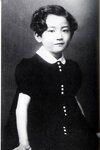 Young Empress Michiko.jpg