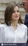 madrid-spain-04th-may-2017-queen-letizia-ortiz-during-the-inauguration-J3AXAD.jpg