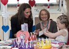 Kate-Middleton-visited-children-hospital-Liverpool.jpg