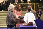 Kate+Middleton+Duke+Duchess+Cambridge+Visit+BAUwe04EQ2Ll.jpg