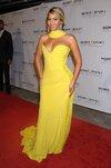 beyonce-wearing-yellow-lemonade-2008-grammy-after-party.jpg