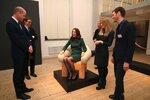 Kate+Middleton+Duke+Duchess+Cambridge+Visit+N-jlYvwjfU2l.jpg