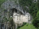 castillo-cueva-eslovenia.jpg