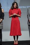 Queen+Letizia+Spain+Attends+National+Fashion+5phw3aMg1Eox.jpg