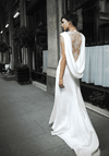 statement-backs-2012-wedding-dress-trends-cymbeline-1__full.png